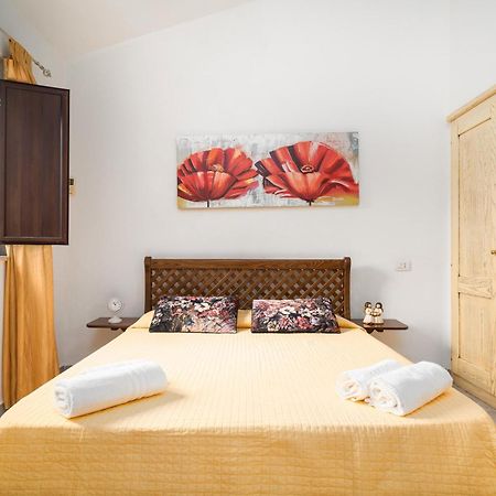 Casa Su Barone 1 Villa Orosei Eksteriør billede